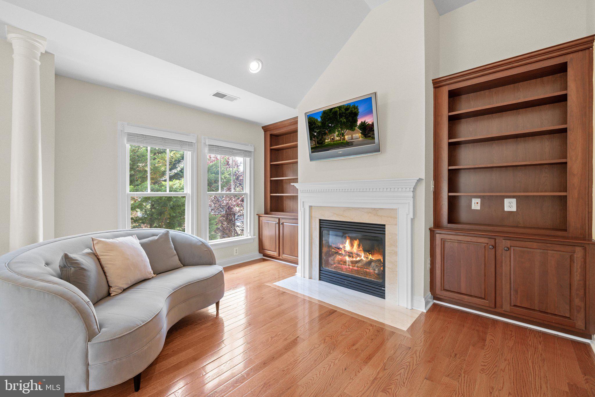 9410 OLD RESERVE WAY