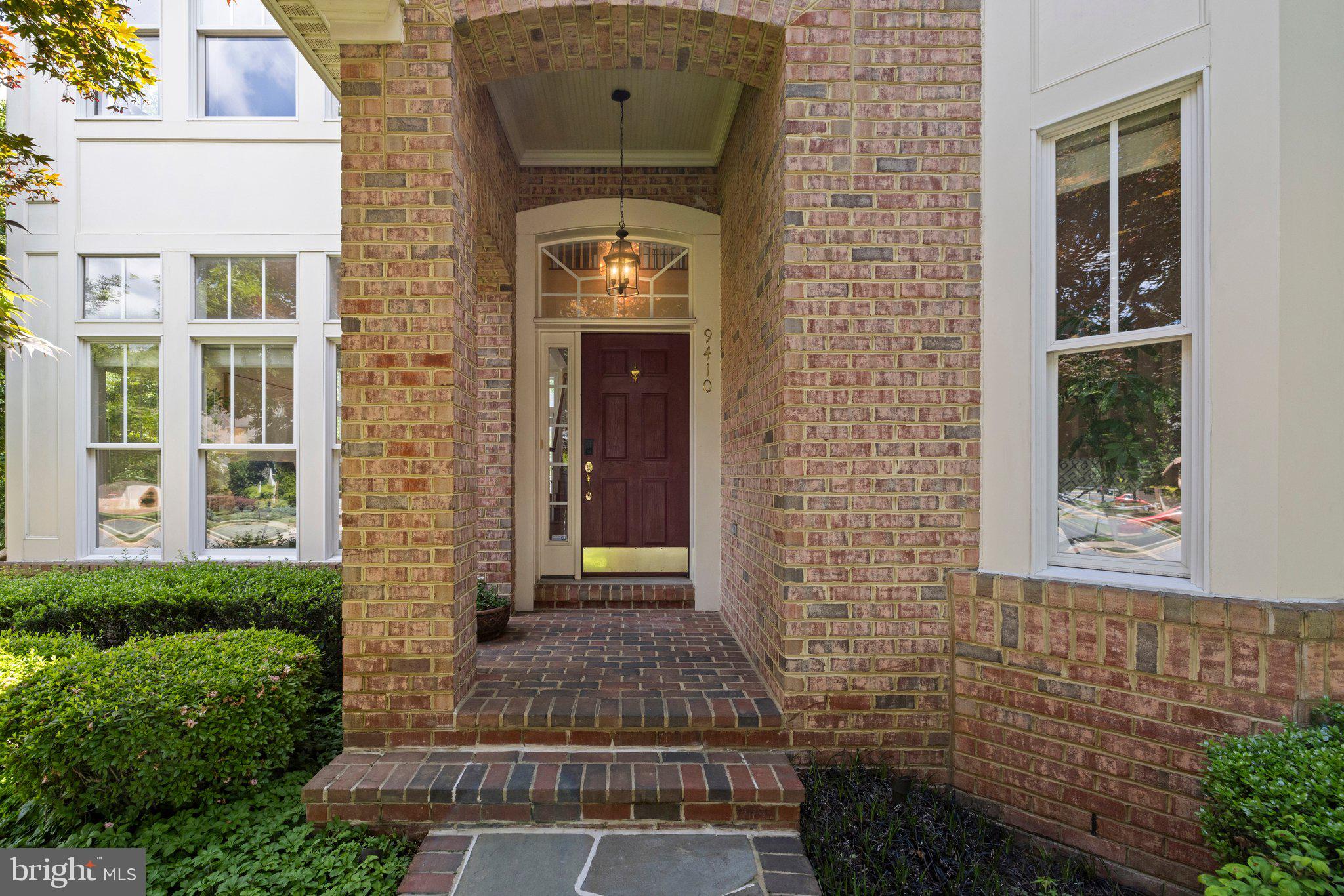 9410 OLD RESERVE WAY