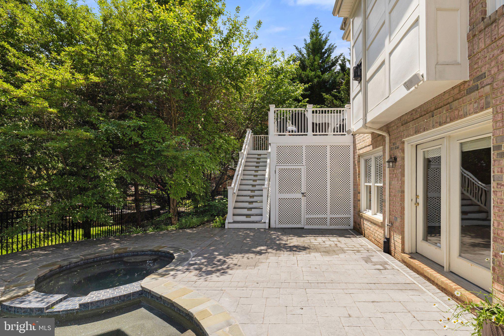 9410 OLD RESERVE WAY