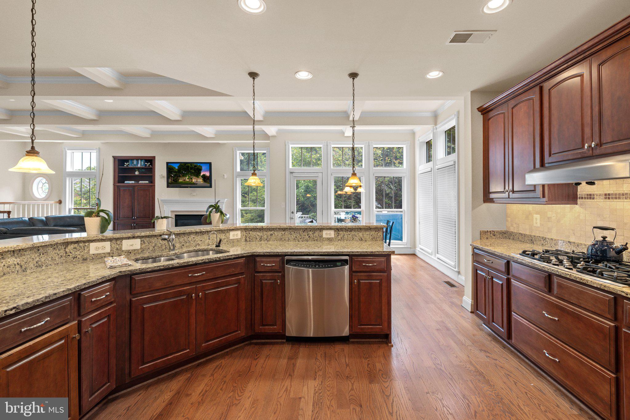 9410 OLD RESERVE WAY