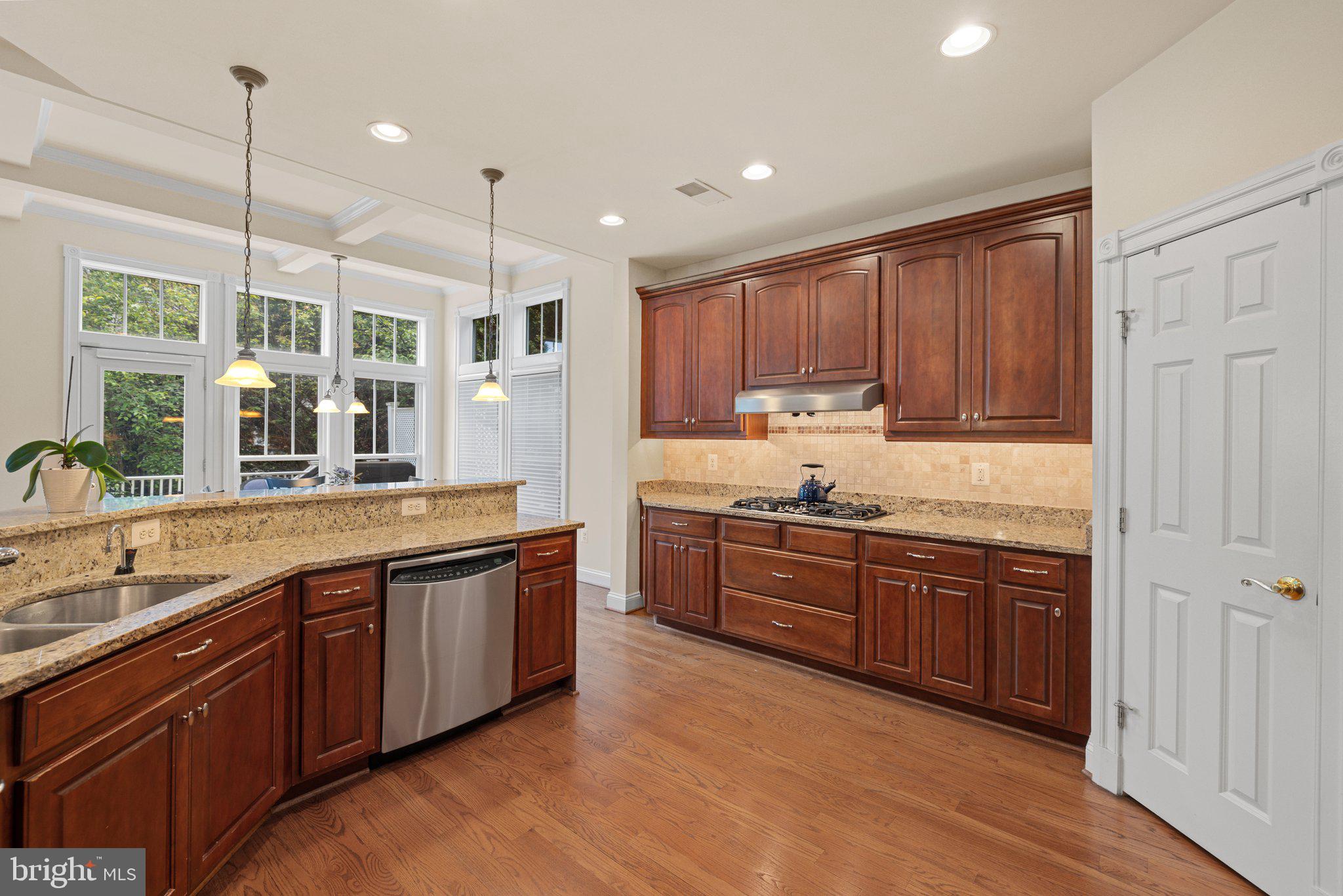 9410 OLD RESERVE WAY