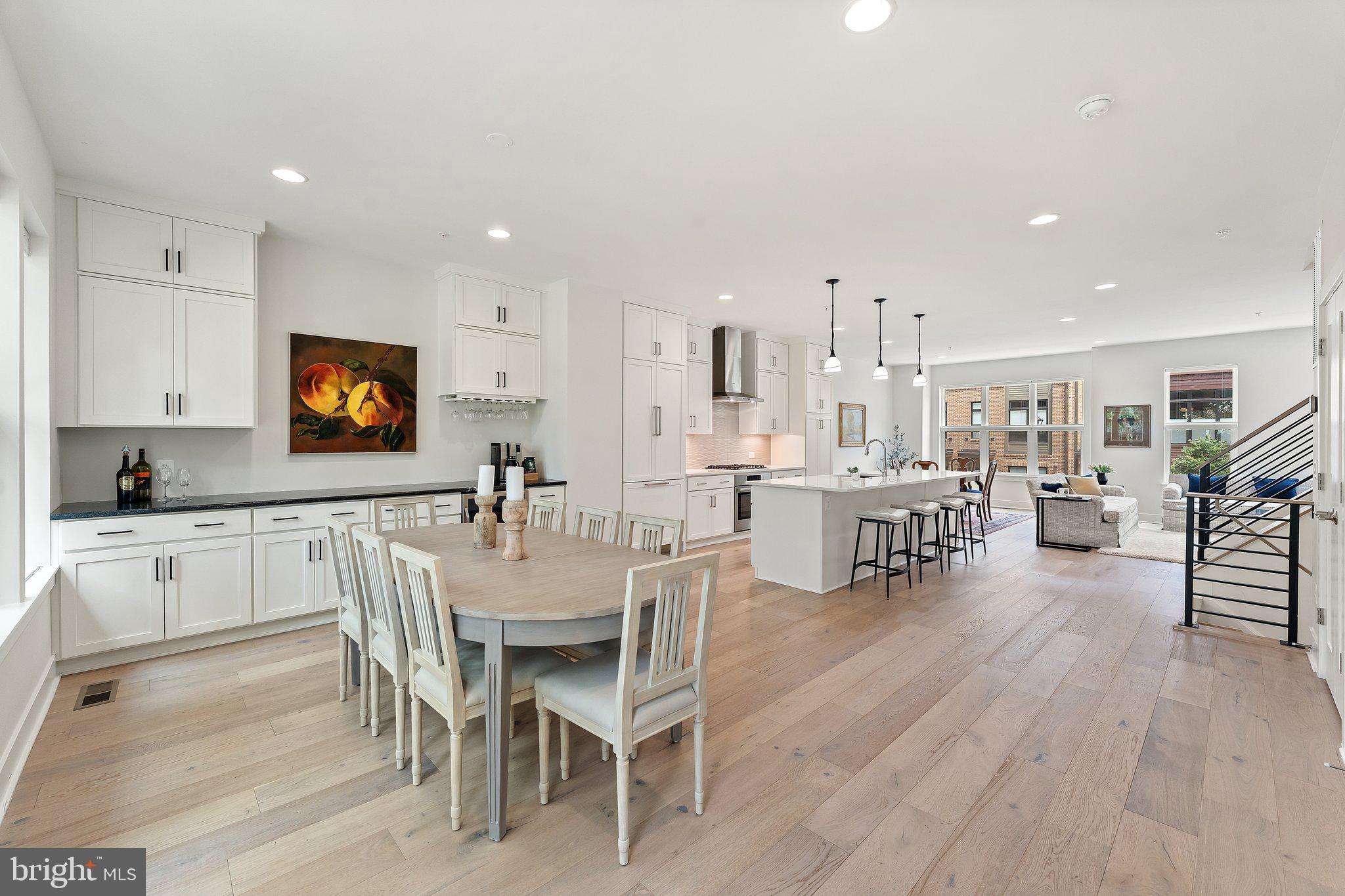 3546 SUTTON HEIGHTS CIRCLE