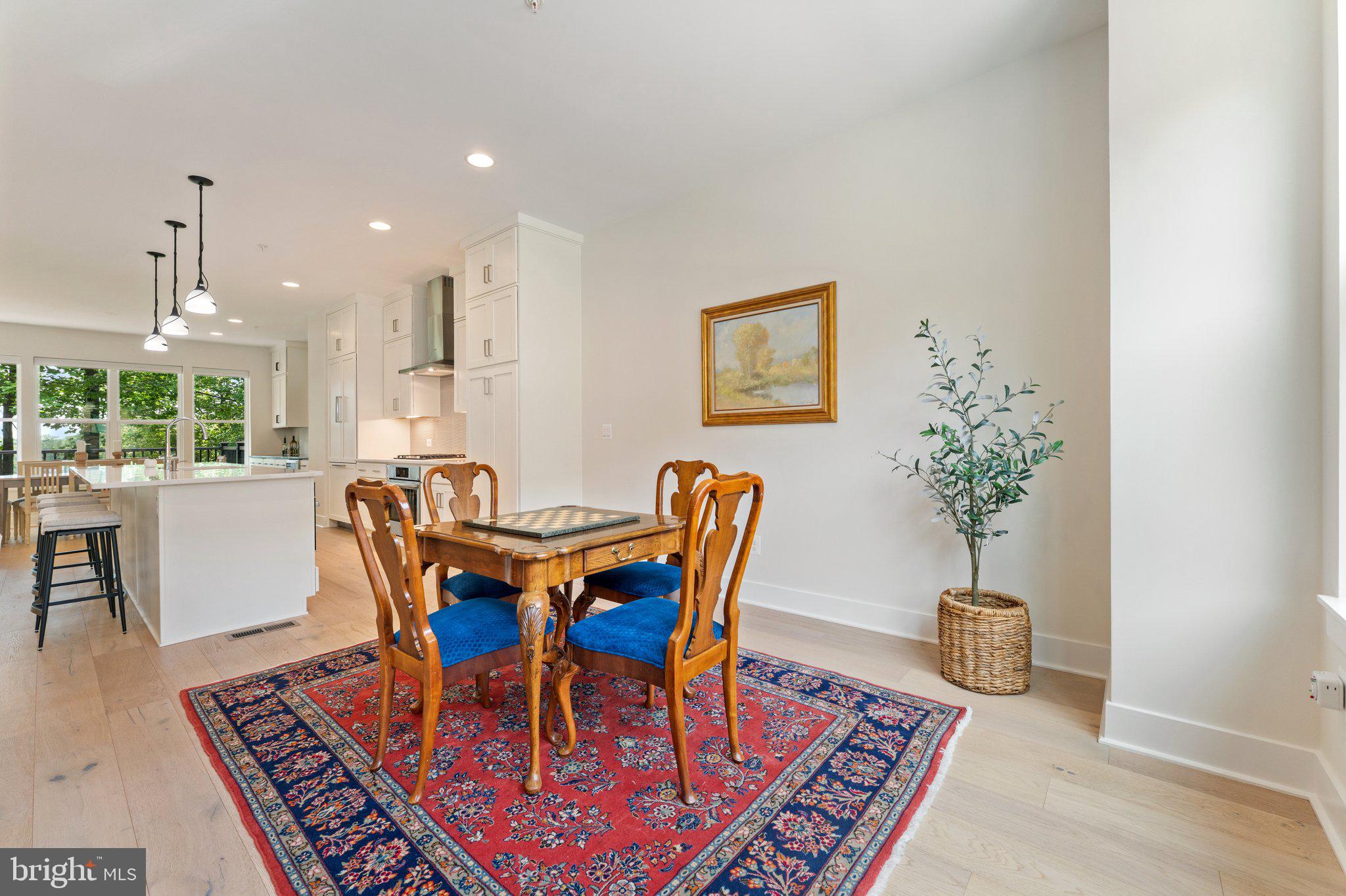 3546 SUTTON HEIGHTS CIRCLE