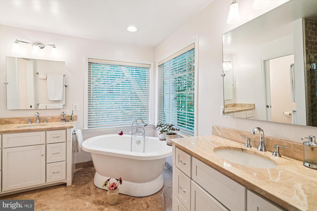 3454 BARRISTERS KEEPE CIRCLE