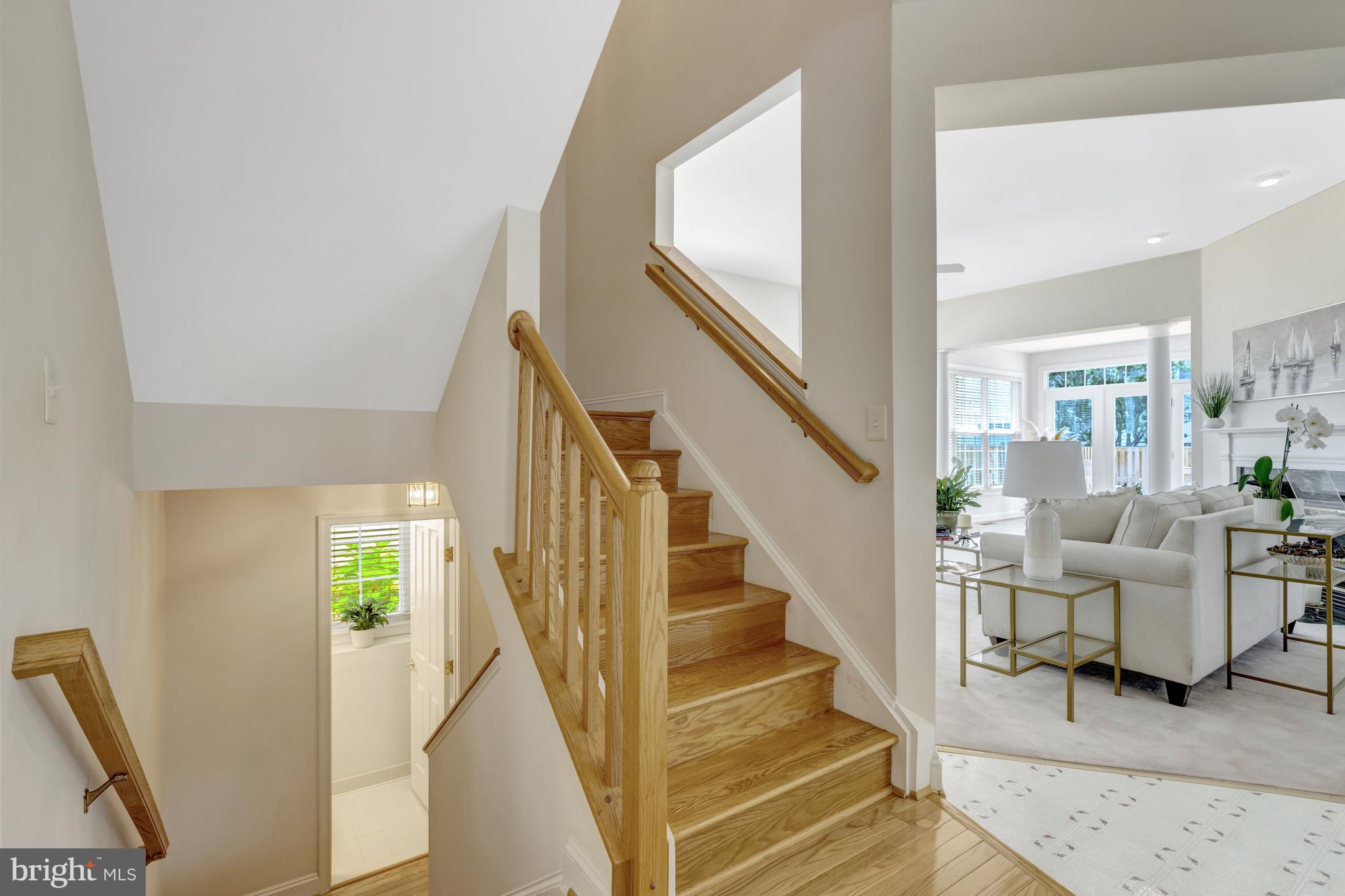 9776 MAPLE TRACE CIRCLE