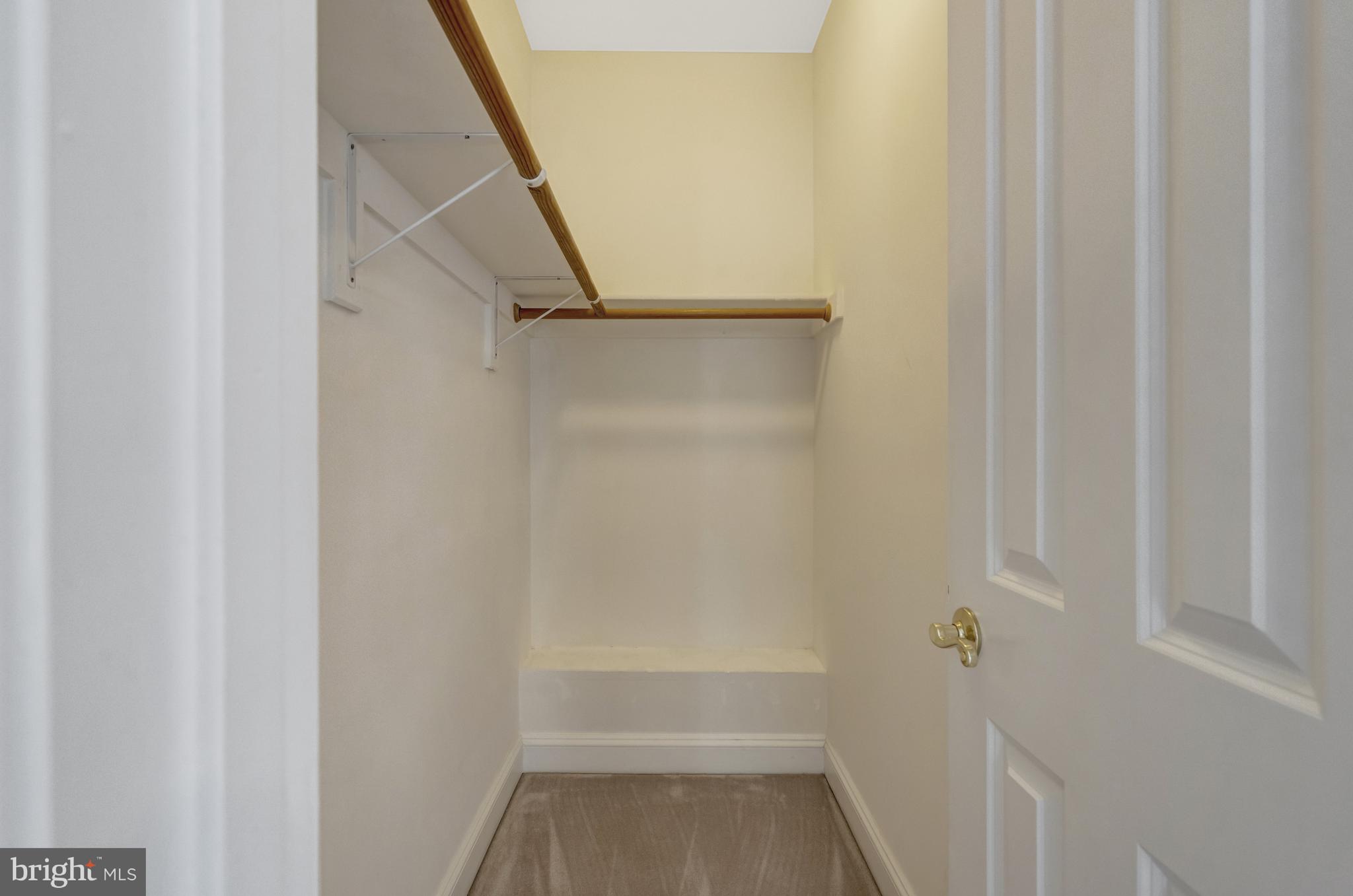 9776 MAPLE TRACE CIRCLE