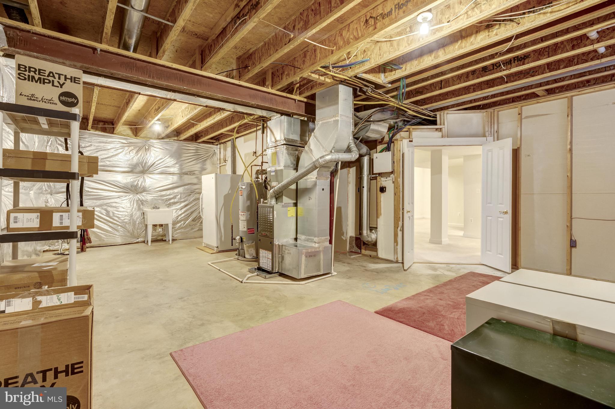 9776 MAPLE TRACE CIRCLE