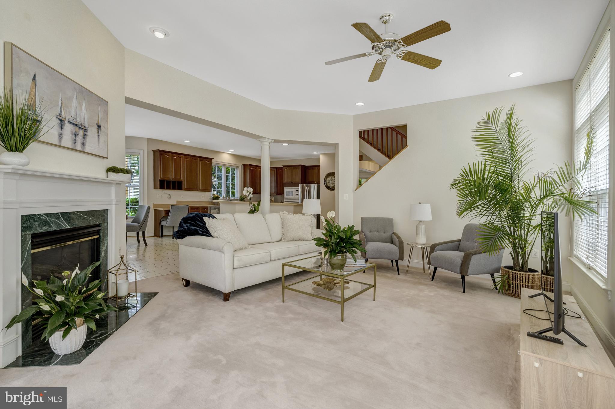 9776 MAPLE TRACE CIRCLE