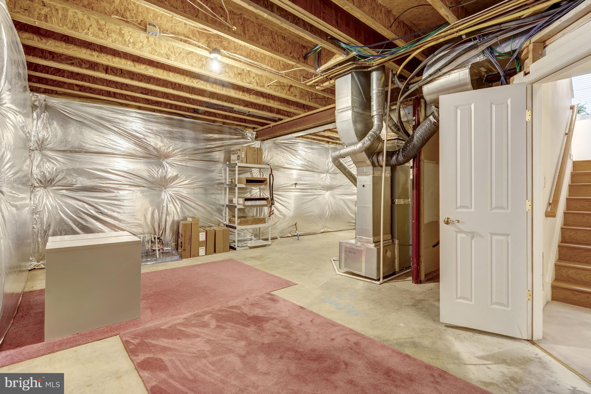 9776 MAPLE TRACE CIRCLE