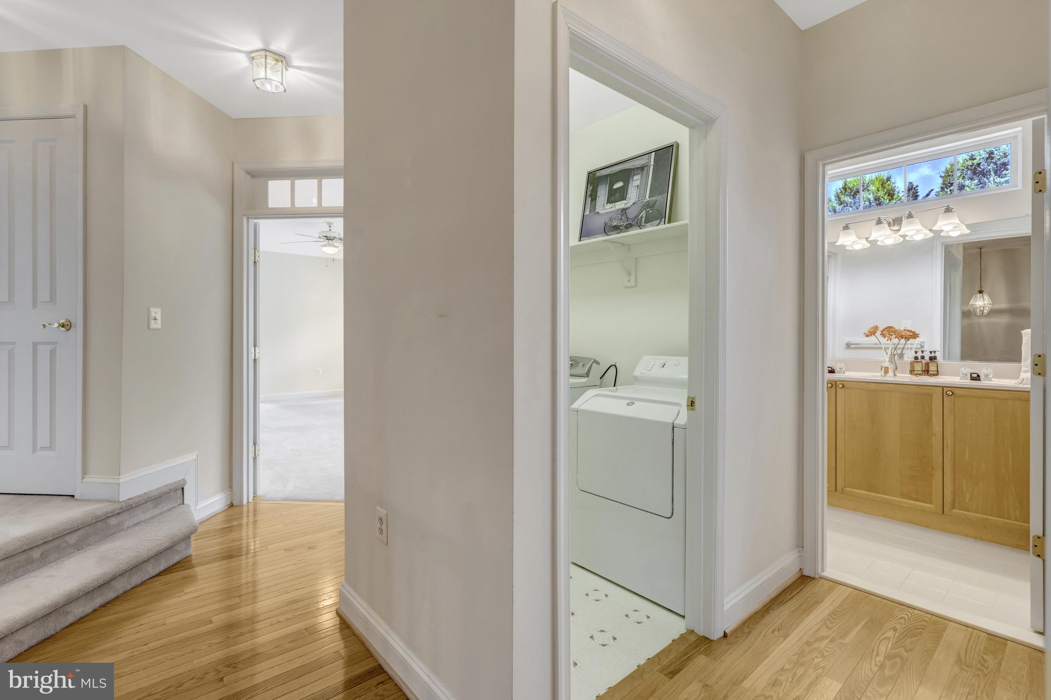 9776 MAPLE TRACE CIRCLE