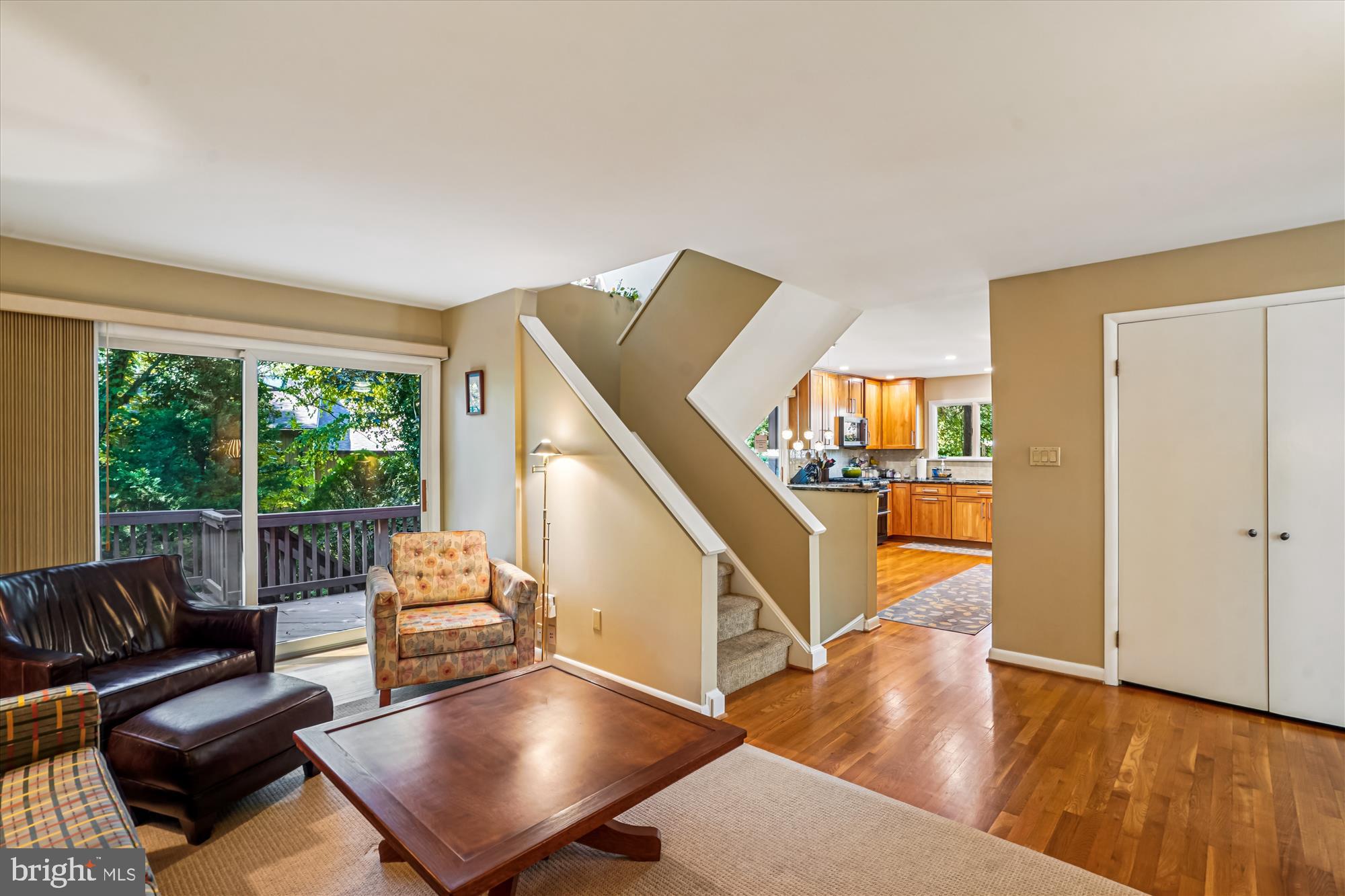 3501 REDWOOD COURT