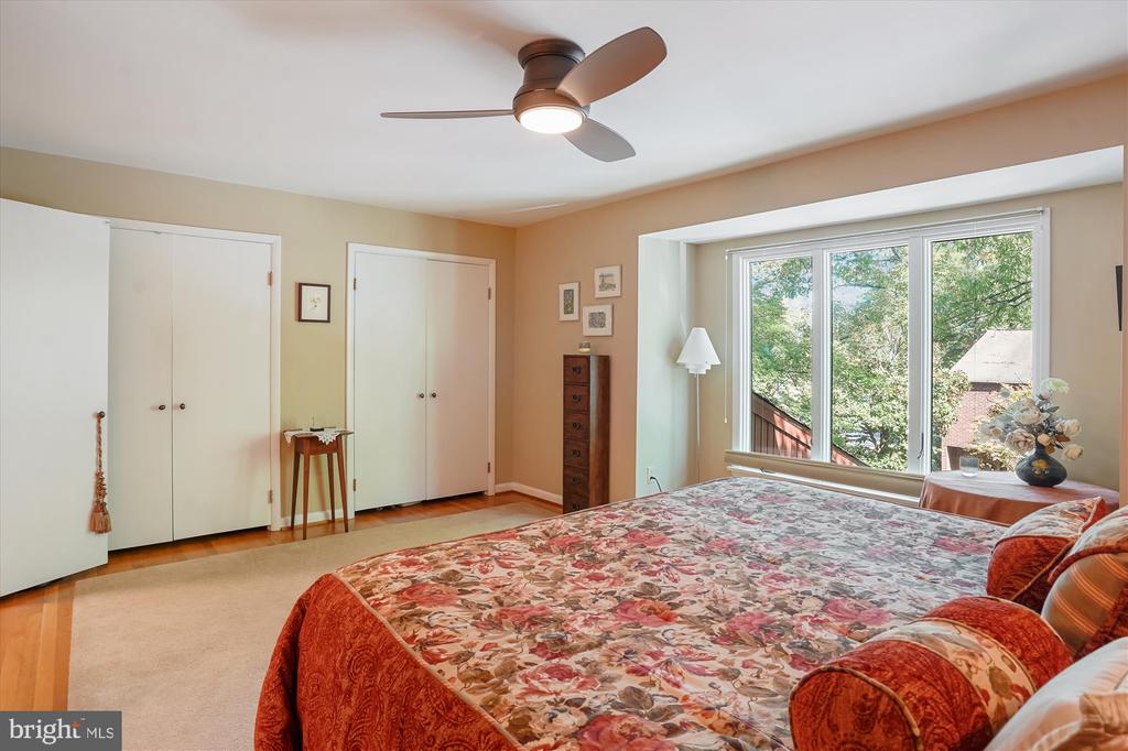 3501 REDWOOD COURT