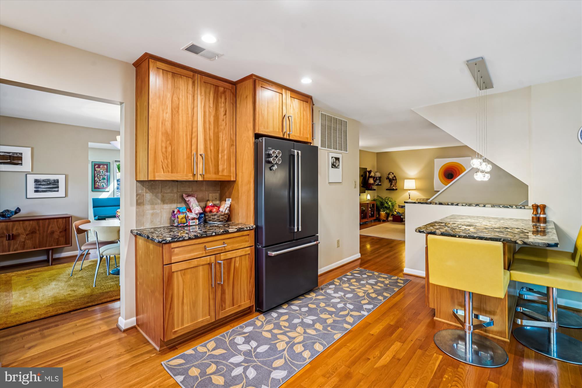 3501 REDWOOD COURT