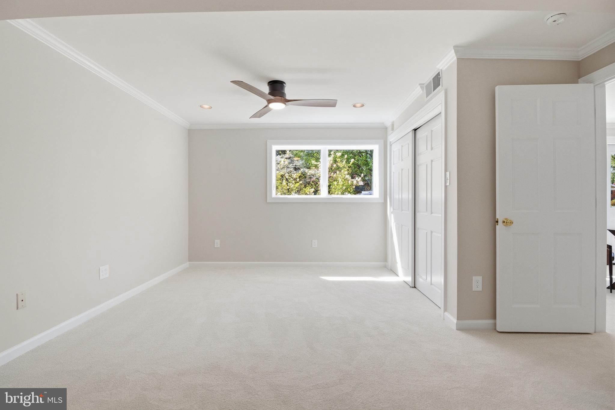 9924 PINEHURST AVENUE