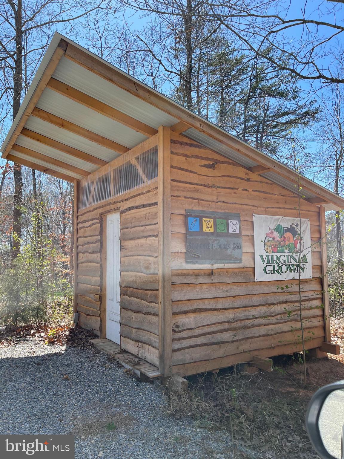 325 GLENNWOOD DRIVE