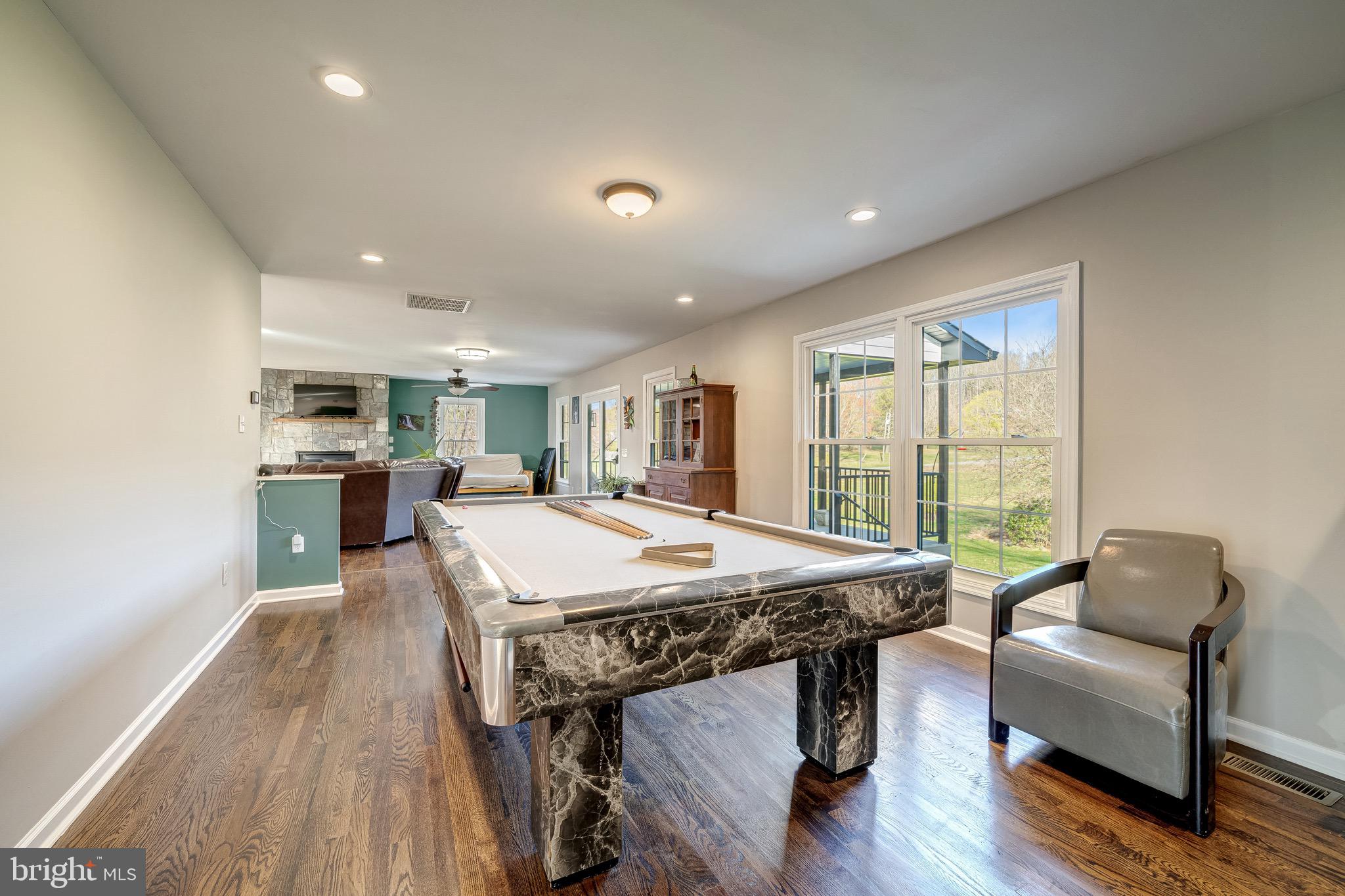 9481 WALSINGHAM LANE