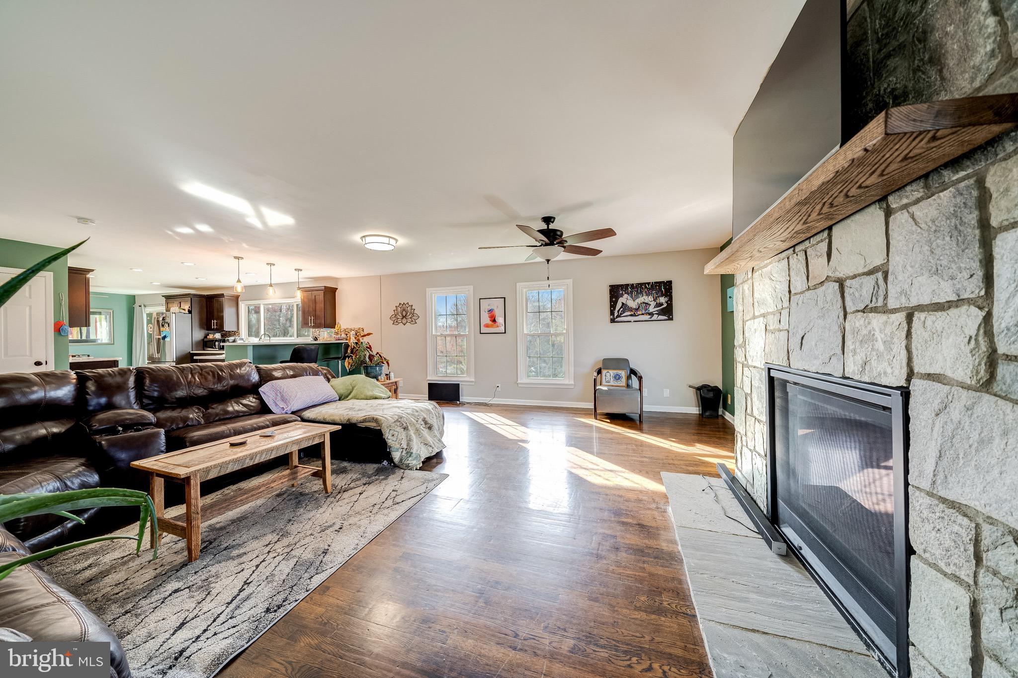 9481 WALSINGHAM LANE