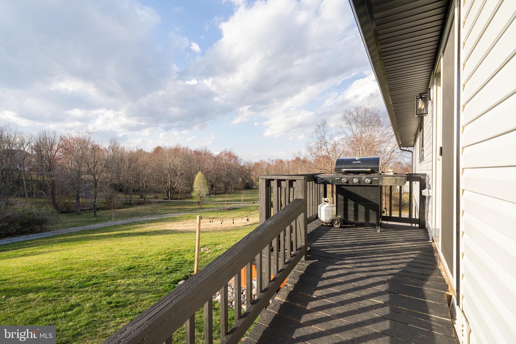 9481 WALSINGHAM LANE