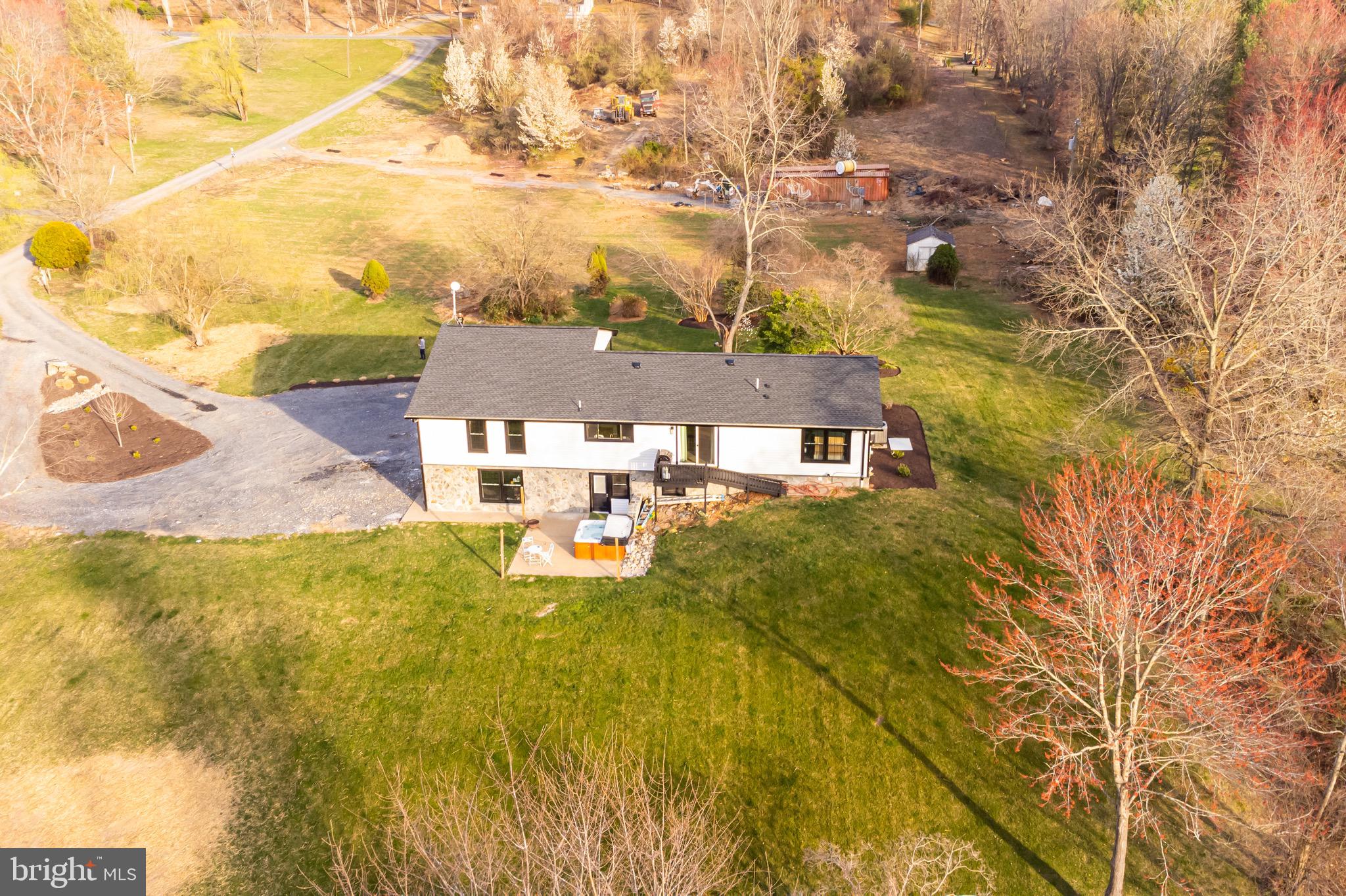 9481 WALSINGHAM LANE