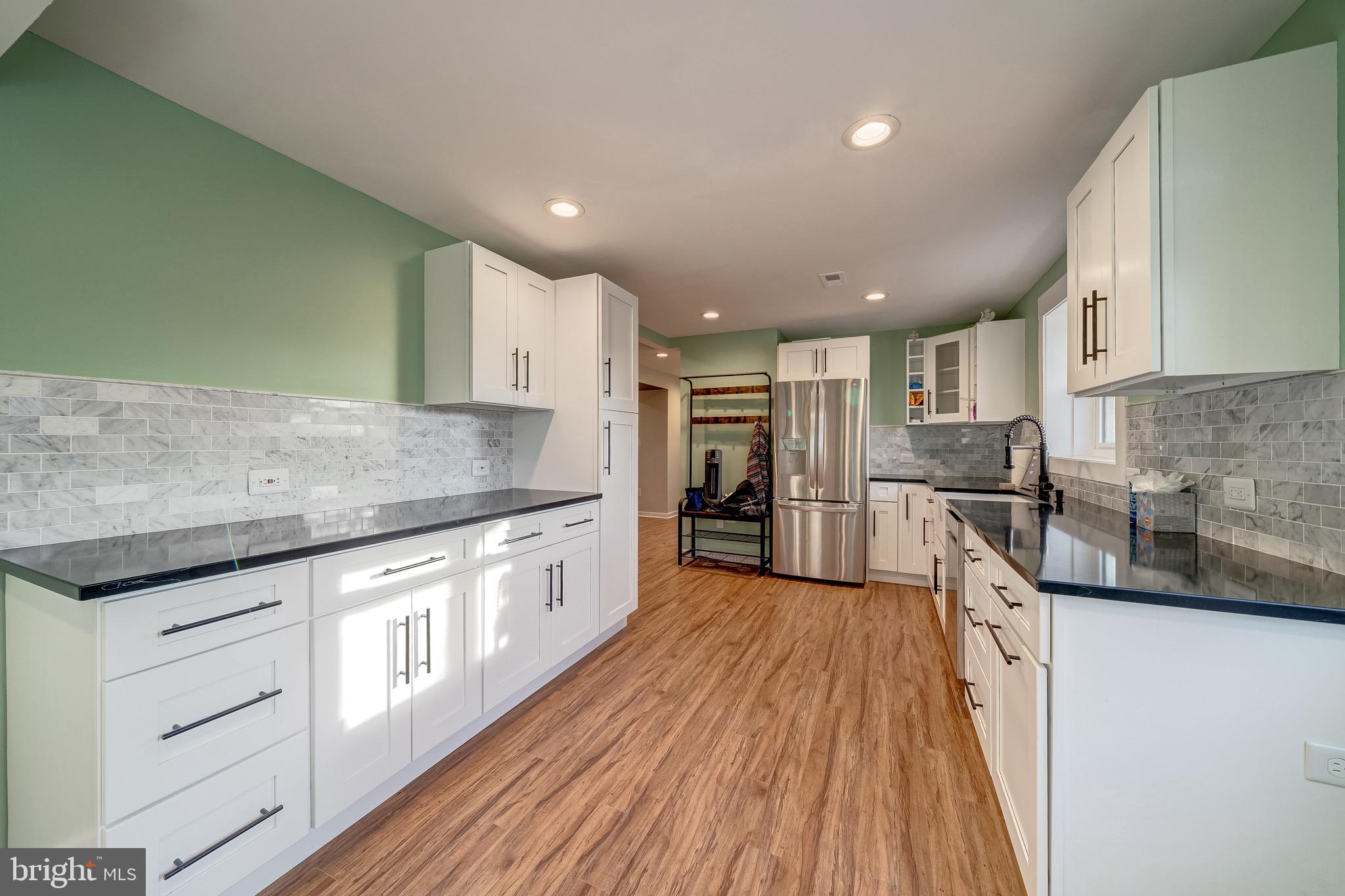 9481 WALSINGHAM LANE