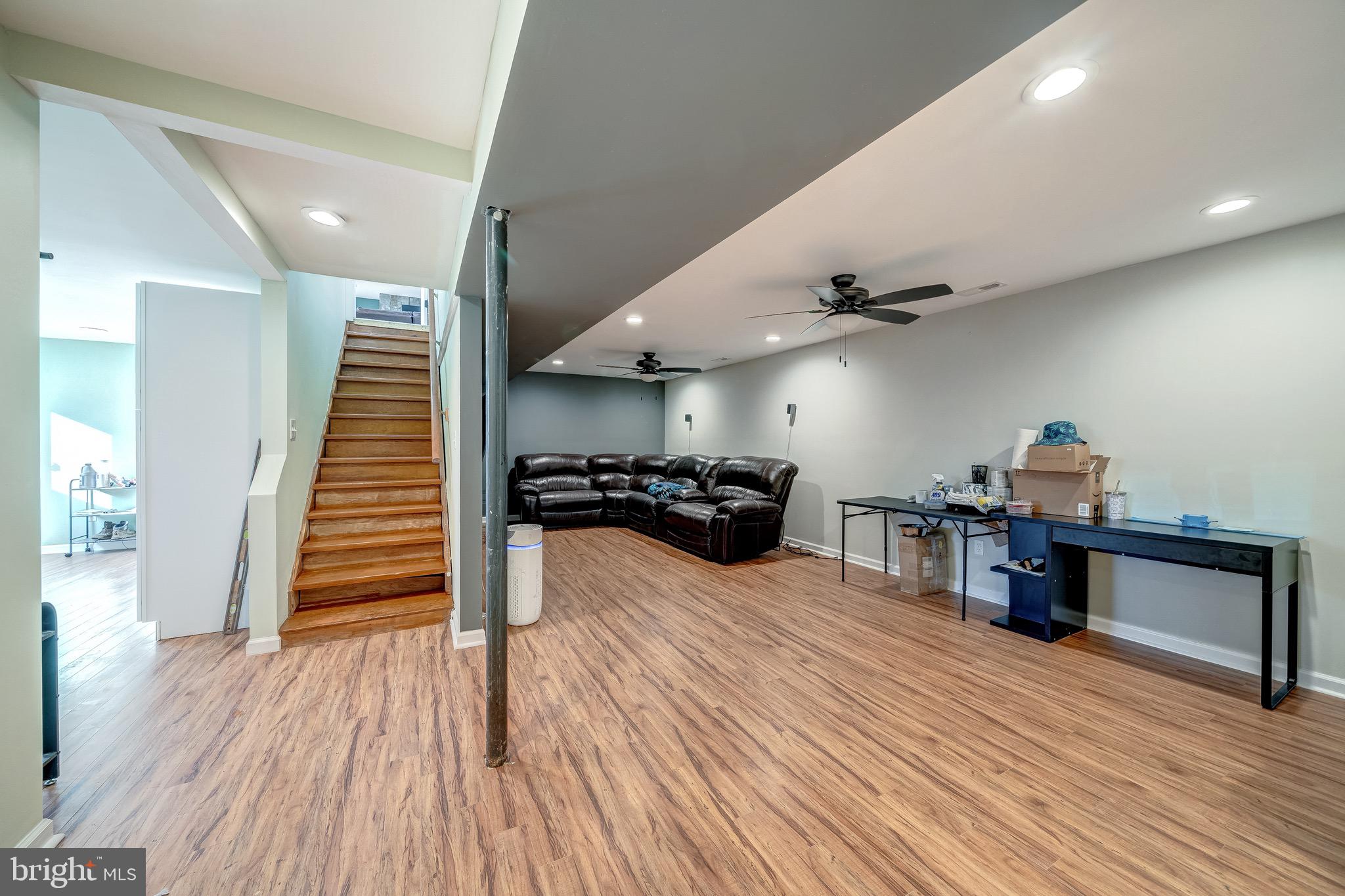 9481 WALSINGHAM LANE