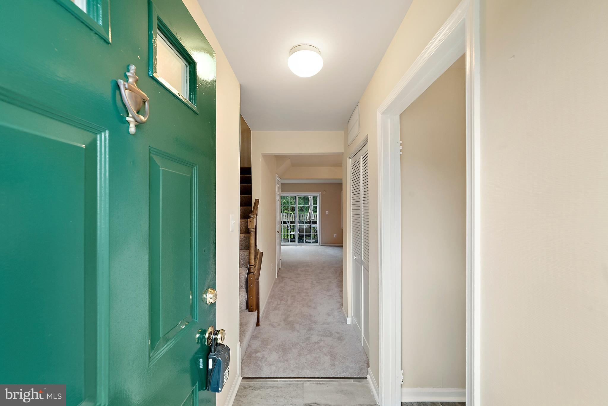 77 INSTITUTE LANE