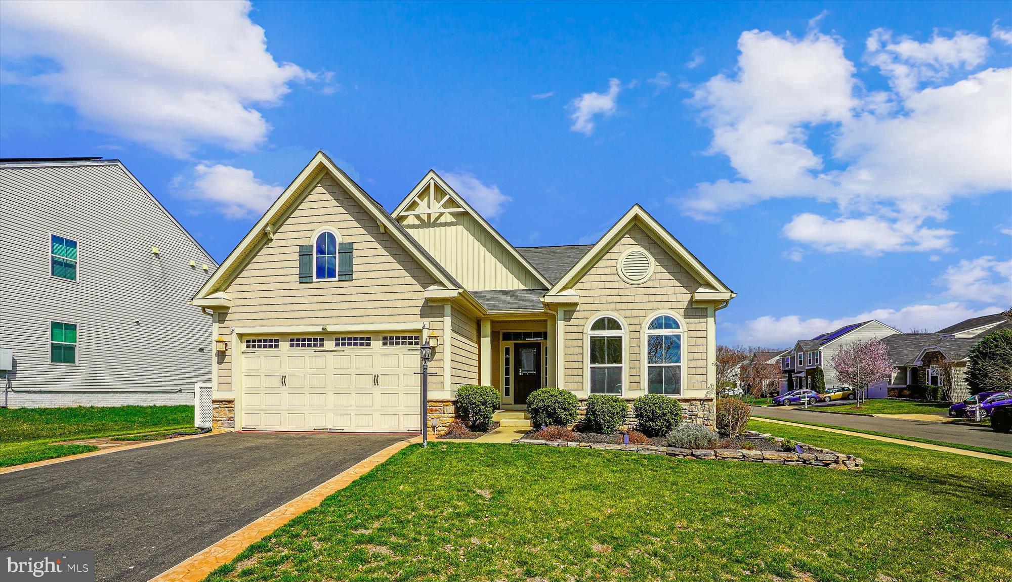 9213 HARBOR COURT