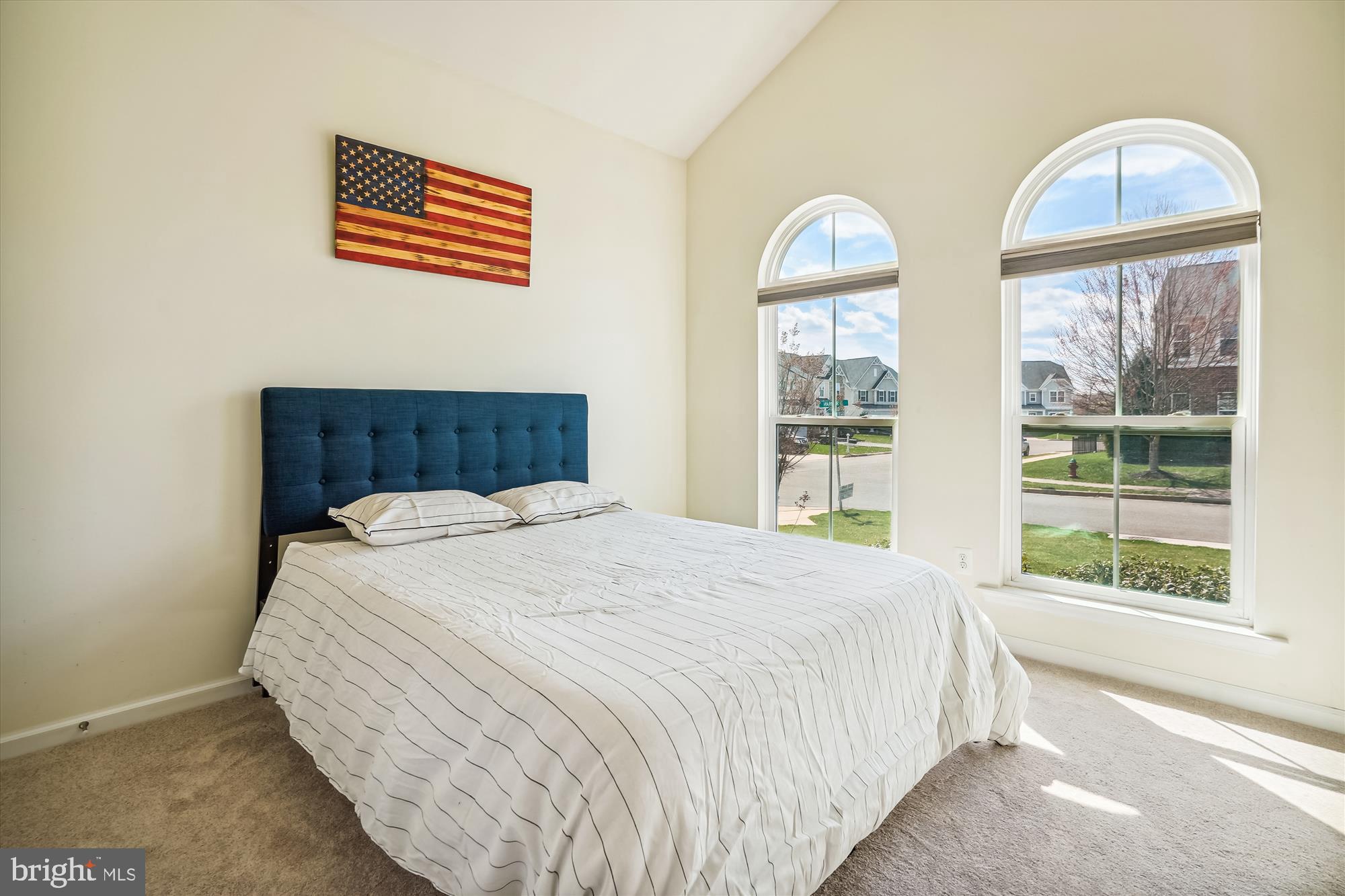 9213 HARBOR COURT