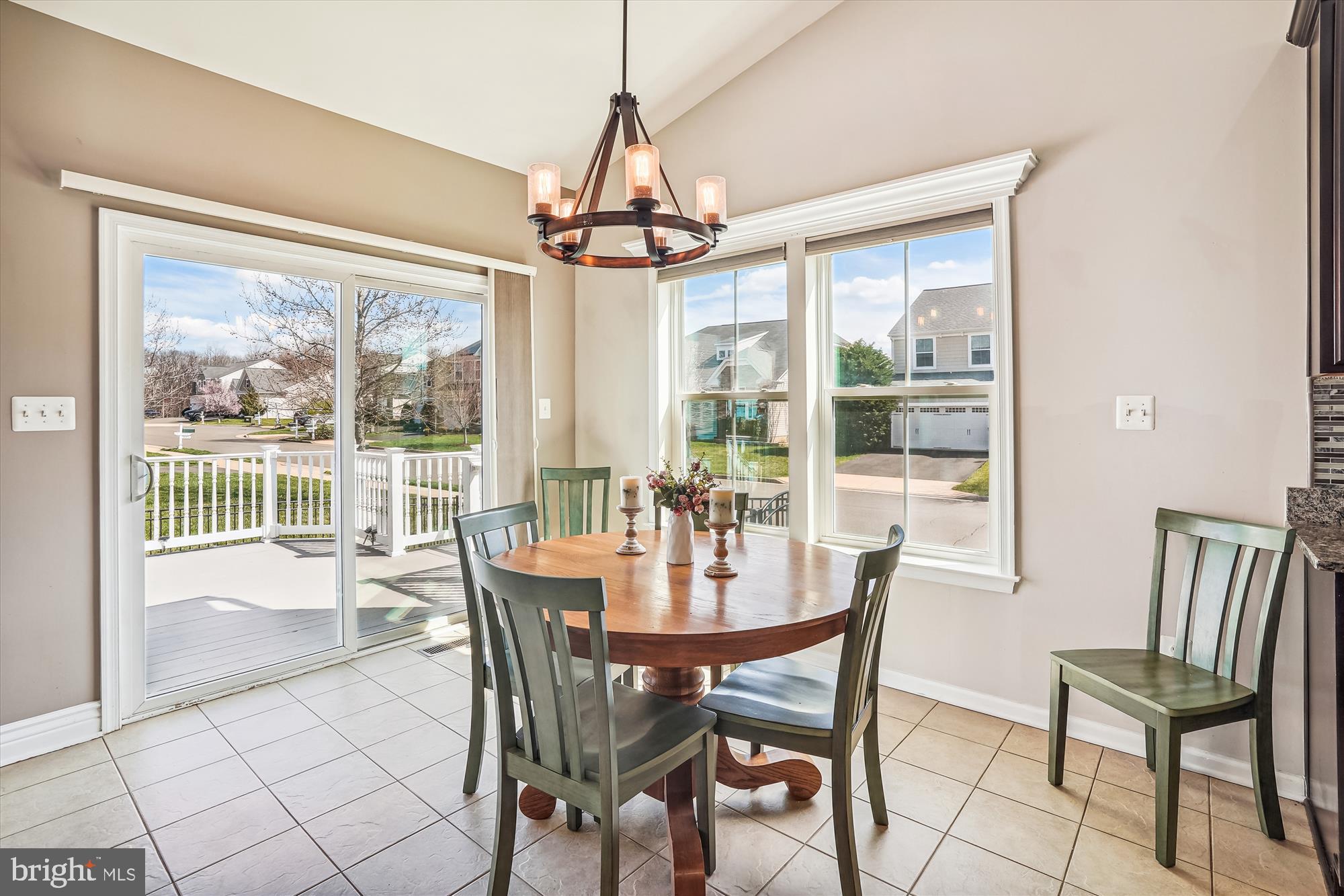 9213 HARBOR COURT