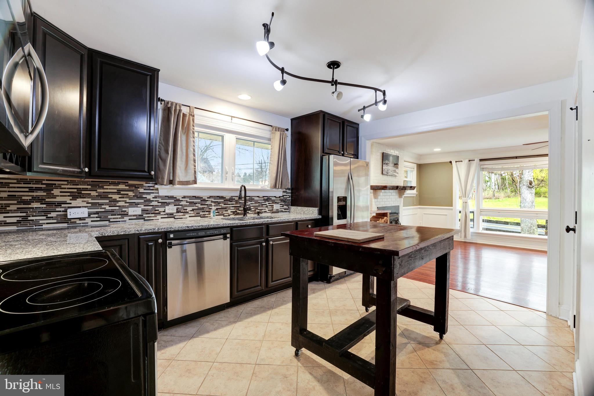 2877 ATOKA ROAD