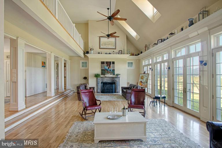3677 GROVE LANE