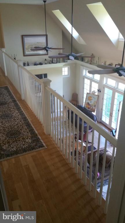 3677 GROVE LANE