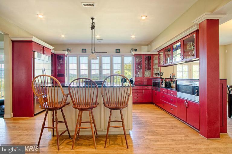 3677 GROVE LANE