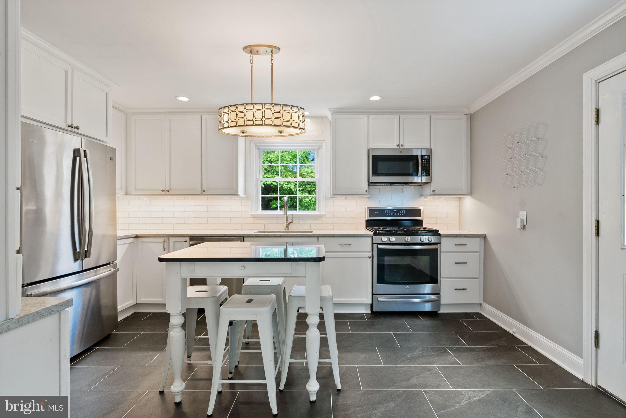 3380 RECTORTOWN ROAD