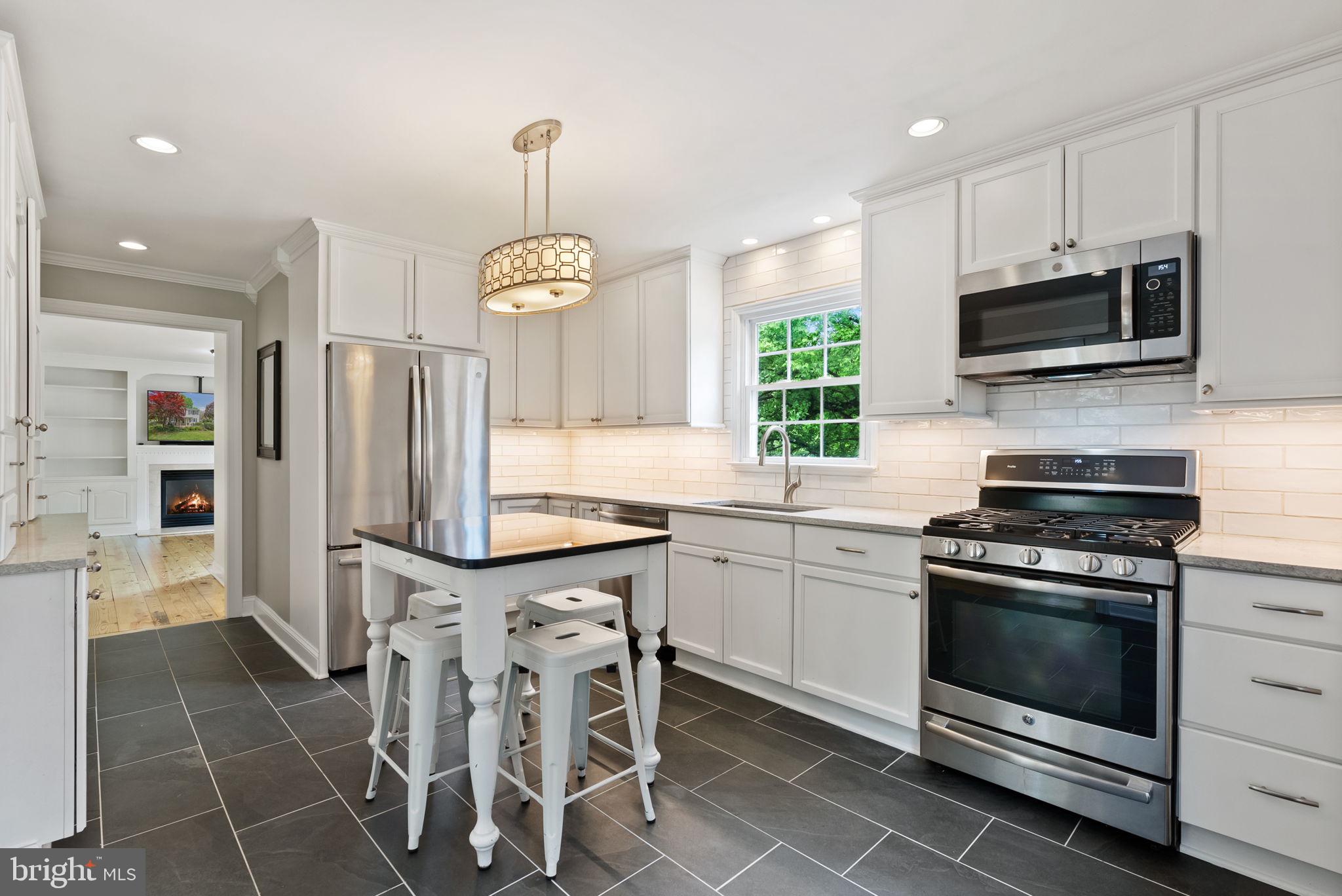 3380 RECTORTOWN ROAD