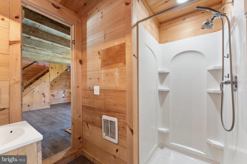 9371 LAKE DANIEL RD,FAUQUIER