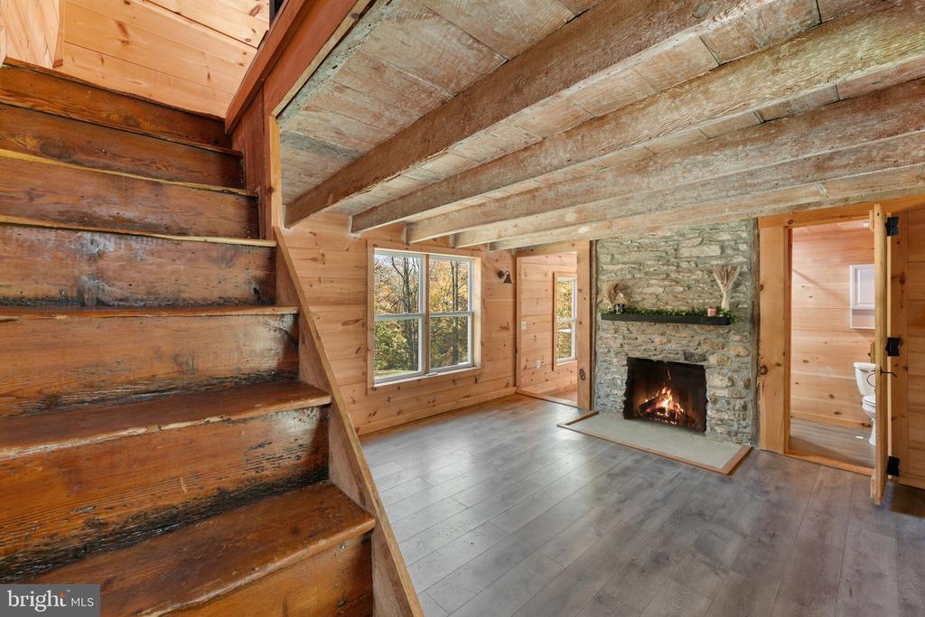 9371 LAKE DANIEL RD,FAUQUIER