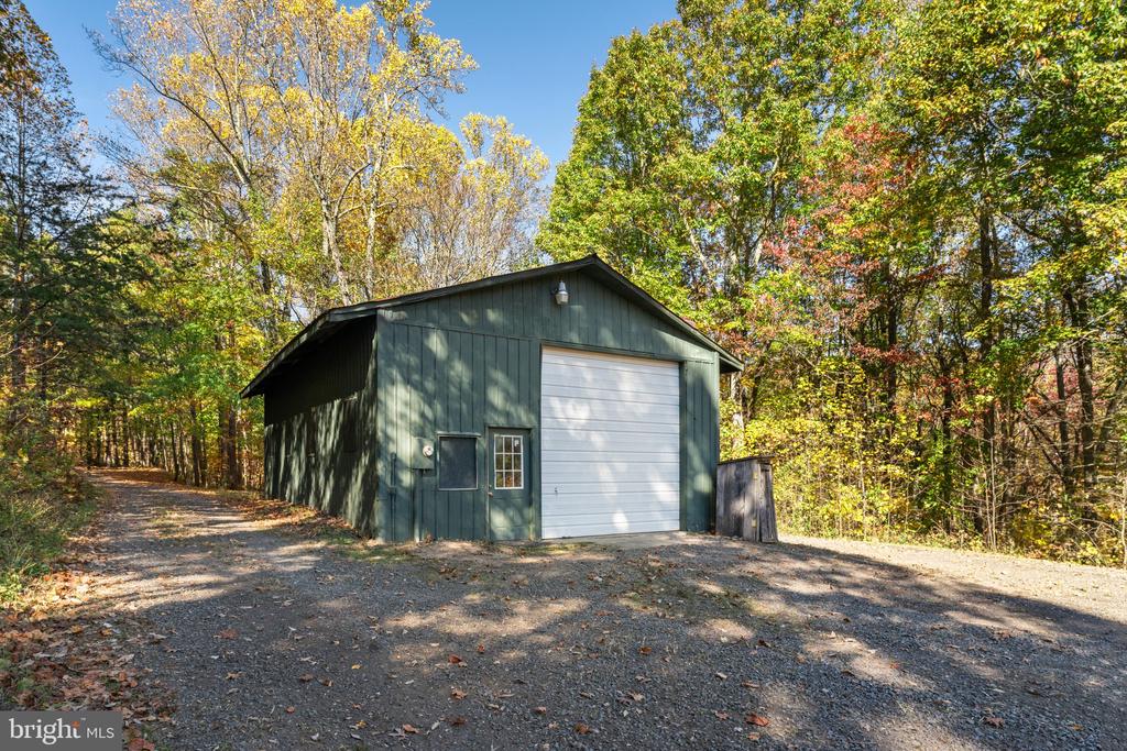 9371 LAKE DANIEL RD,FAUQUIER