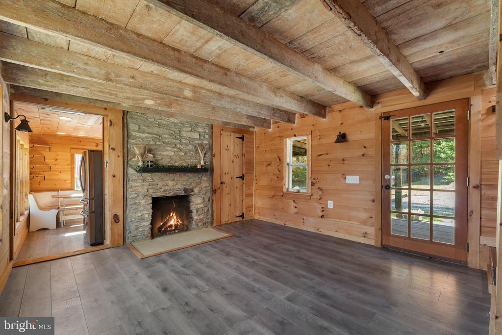 9371 LAKE DANIEL RD,FAUQUIER