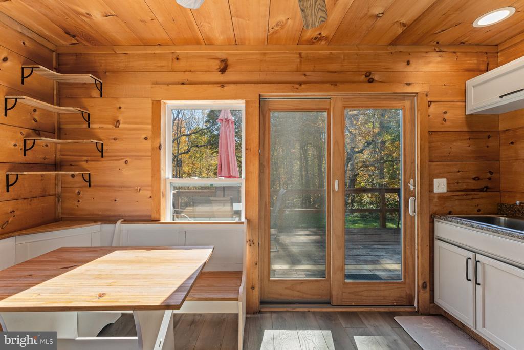9371 LAKE DANIEL RD,FAUQUIER