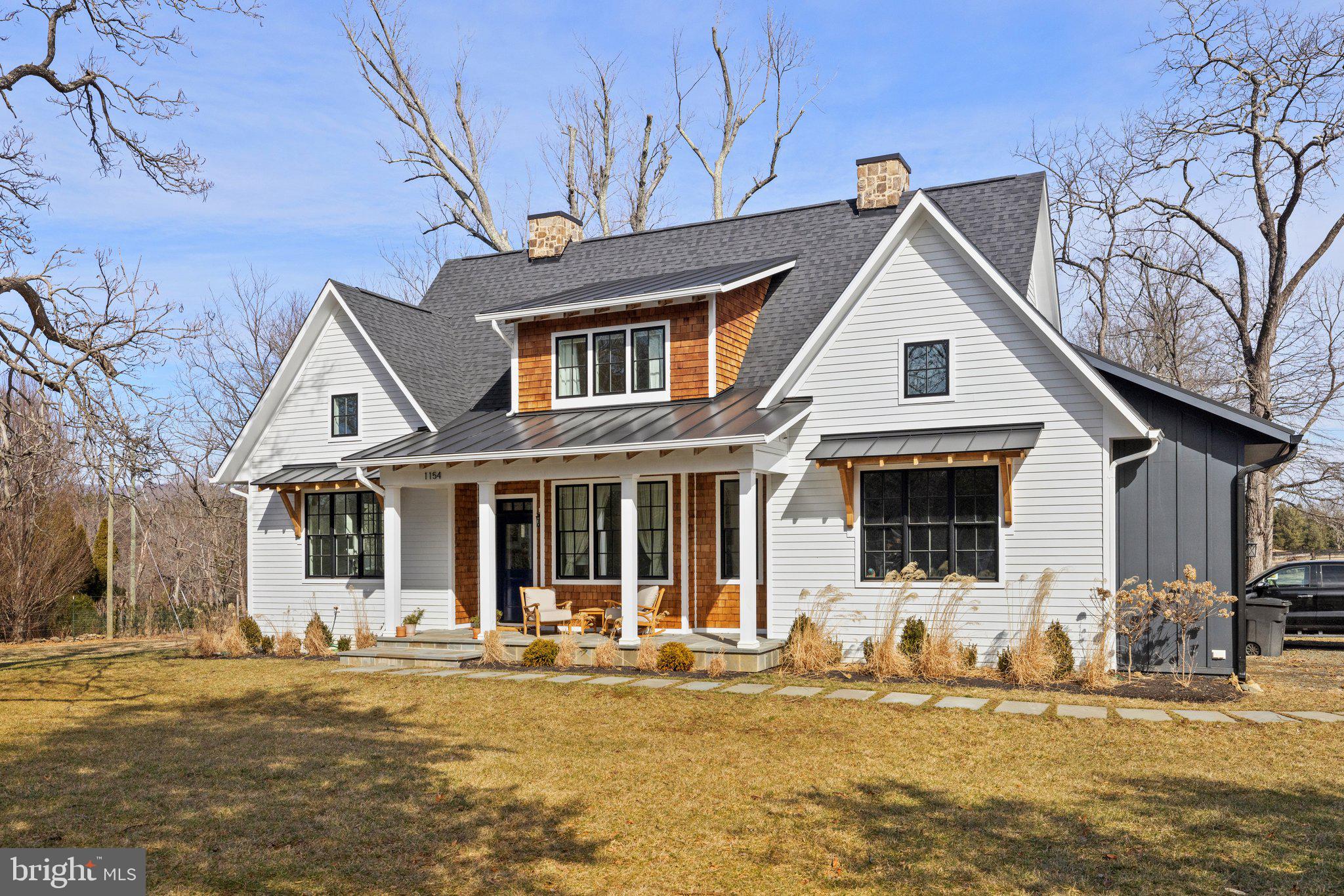 1154 CROFTON LANE
