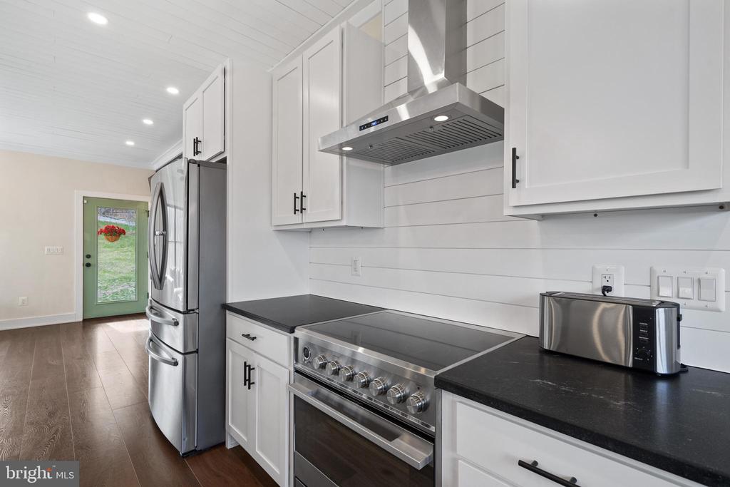 4945 S WINDSWEPT LANE