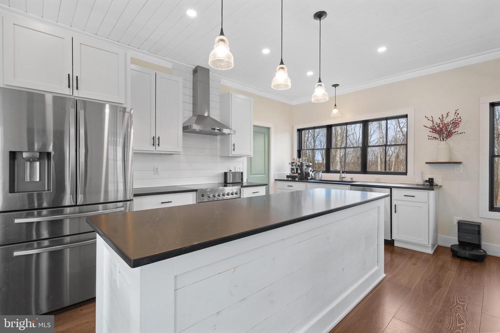 4945 S WINDSWEPT LANE