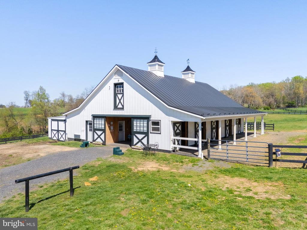 7064 YOUNG ROAD