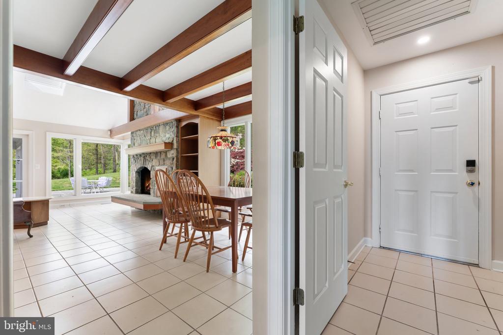 8300 FALCON GLEN ROAD