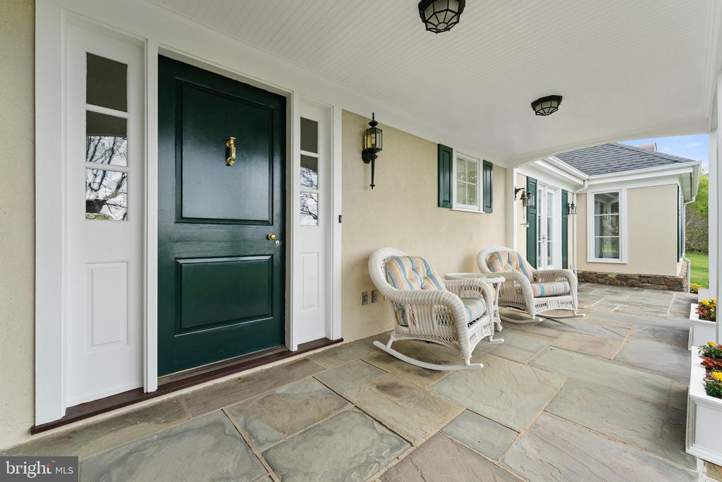 8300 FALCON GLEN ROAD