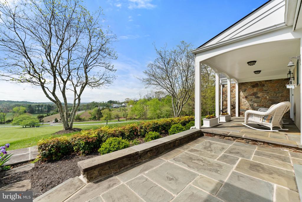 8300 FALCON GLEN ROAD