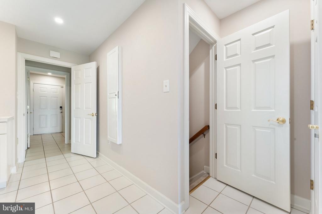 8300 FALCON GLEN ROAD