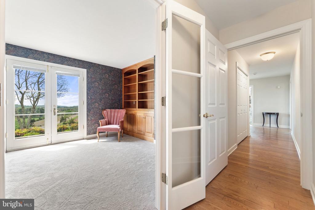 8300 FALCON GLEN ROAD