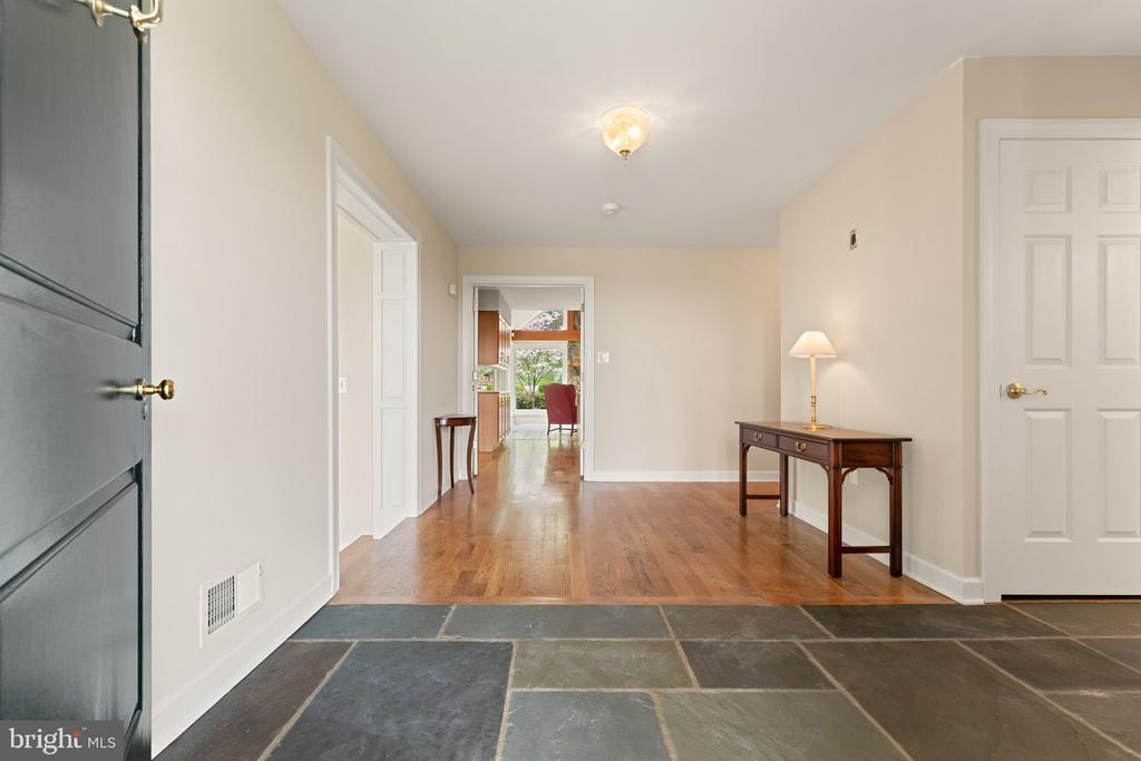 8300 FALCON GLEN ROAD